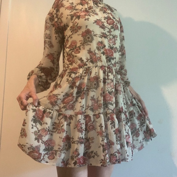 Wilfred Floral Boho Dress - Picture 2 of 4